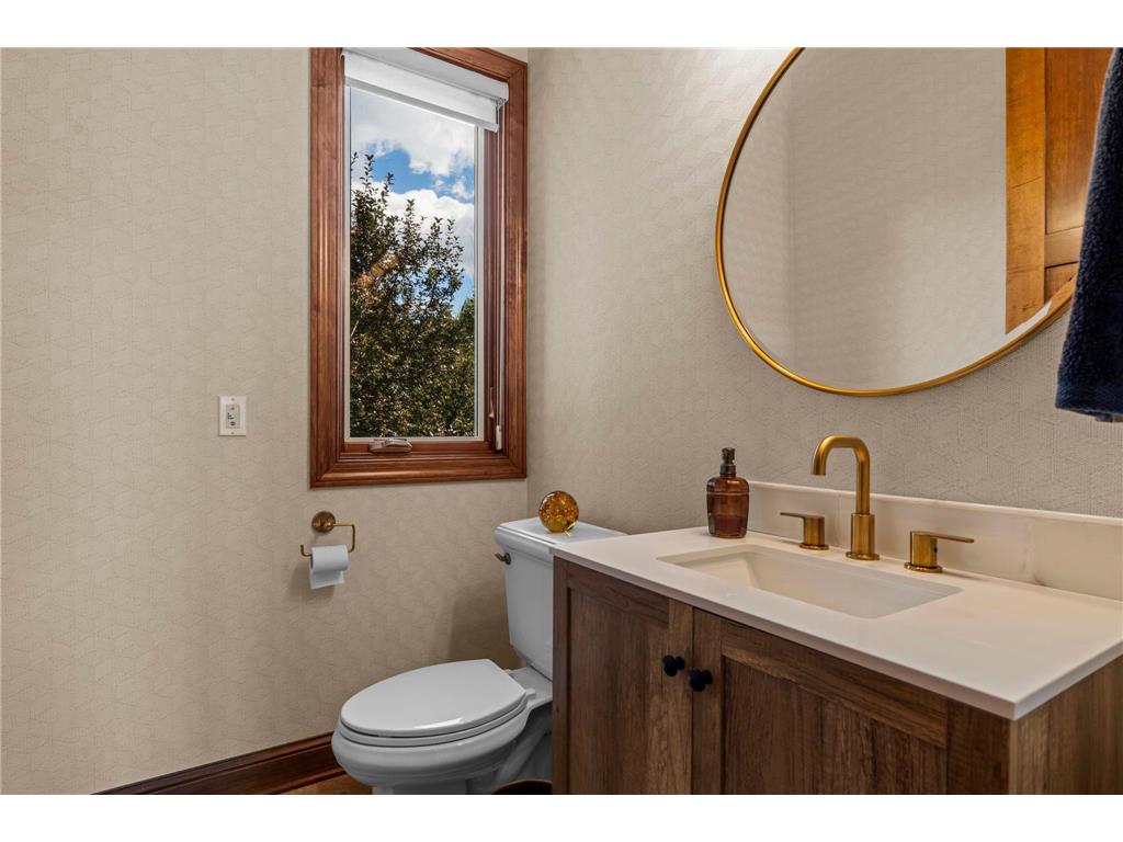 230 Birch Bluff Road Excelsior MN 55331 - Lake Minnetonka 6782598 image24