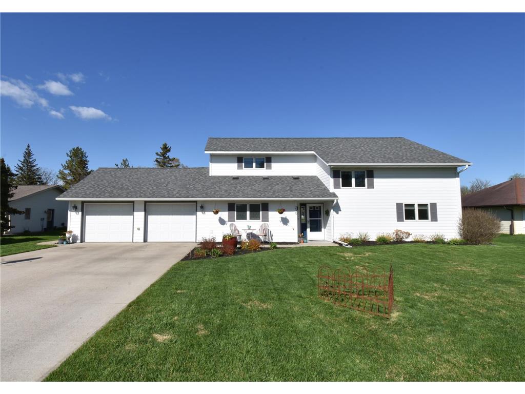 230 Dogwood Drive Warroad MN 56763 6364734 image1