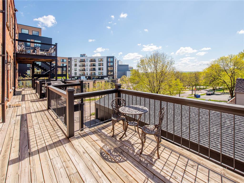 230 Exchange Street S #M Saint Paul MN 55102 7071993 image16