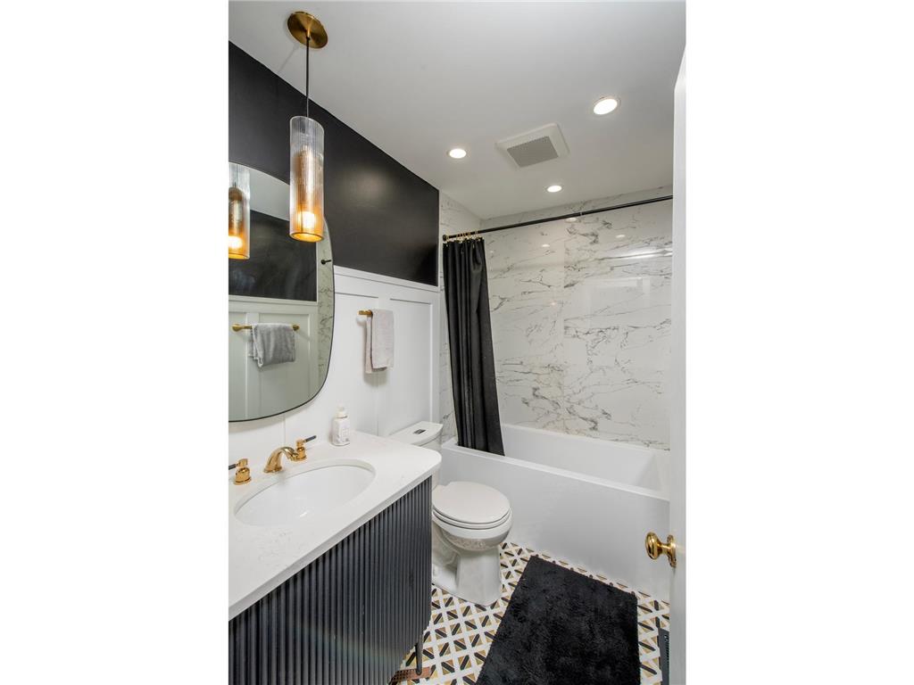 230 Exchange Street S #M Saint Paul MN 55102 7071993 image31