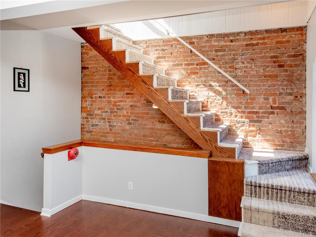 230 Exchange Street S #M Saint Paul MN 55102 7071993 image34