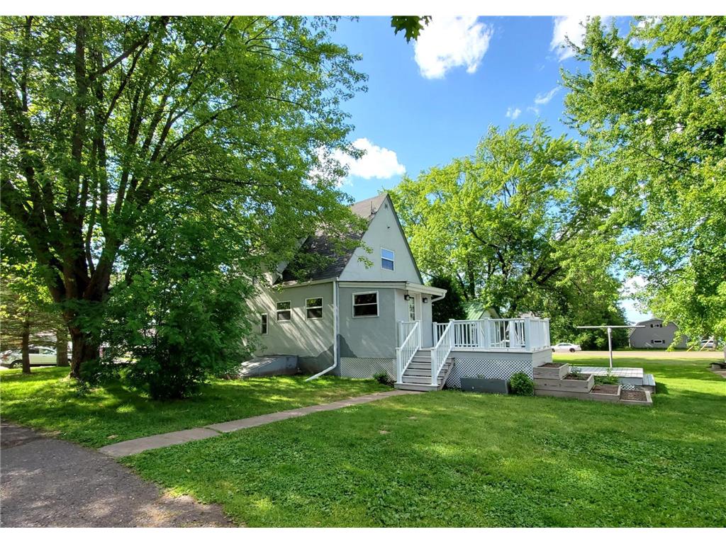 230 Hennepin Avenue N Isle MN 56342 - Mille Lacs Lake 6610548 image1