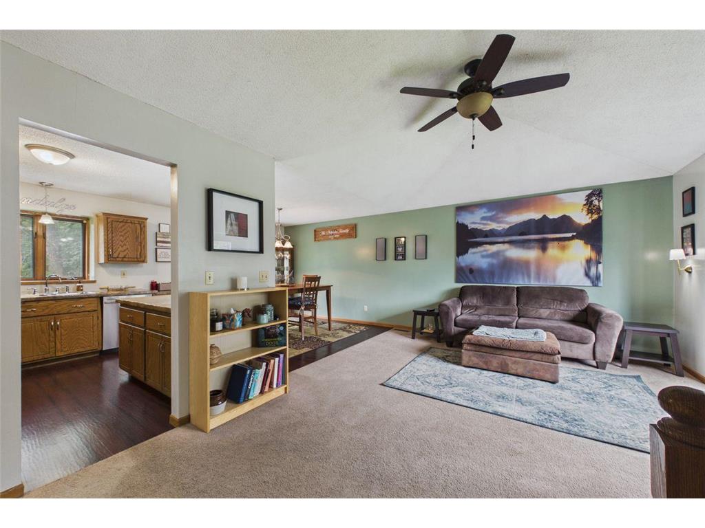 230 Mahtomedi Avenue Mahtomedi MN 55115 - White Bear 7110669 image2