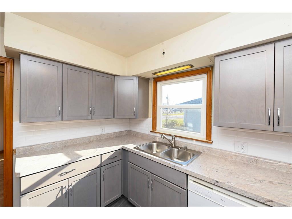 230 Main Street Green Isle MN 55338 6818665 image36