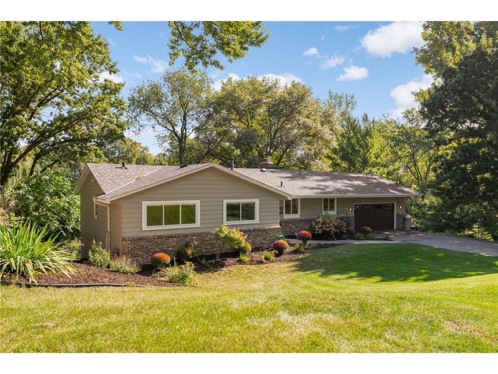 230 Maple Island Road Burnsville MN 55306 - Crystal 7100033 image14
