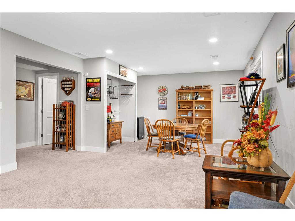 230 Maple Island Road Burnsville MN 55306 - Crystal 7100033 image44