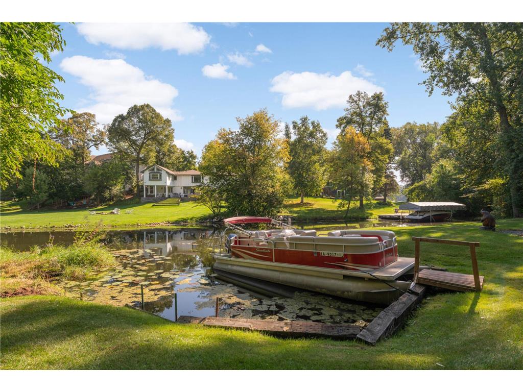 230 Maple Island Road Burnsville MN 55306 - Crystal 7100033 image52