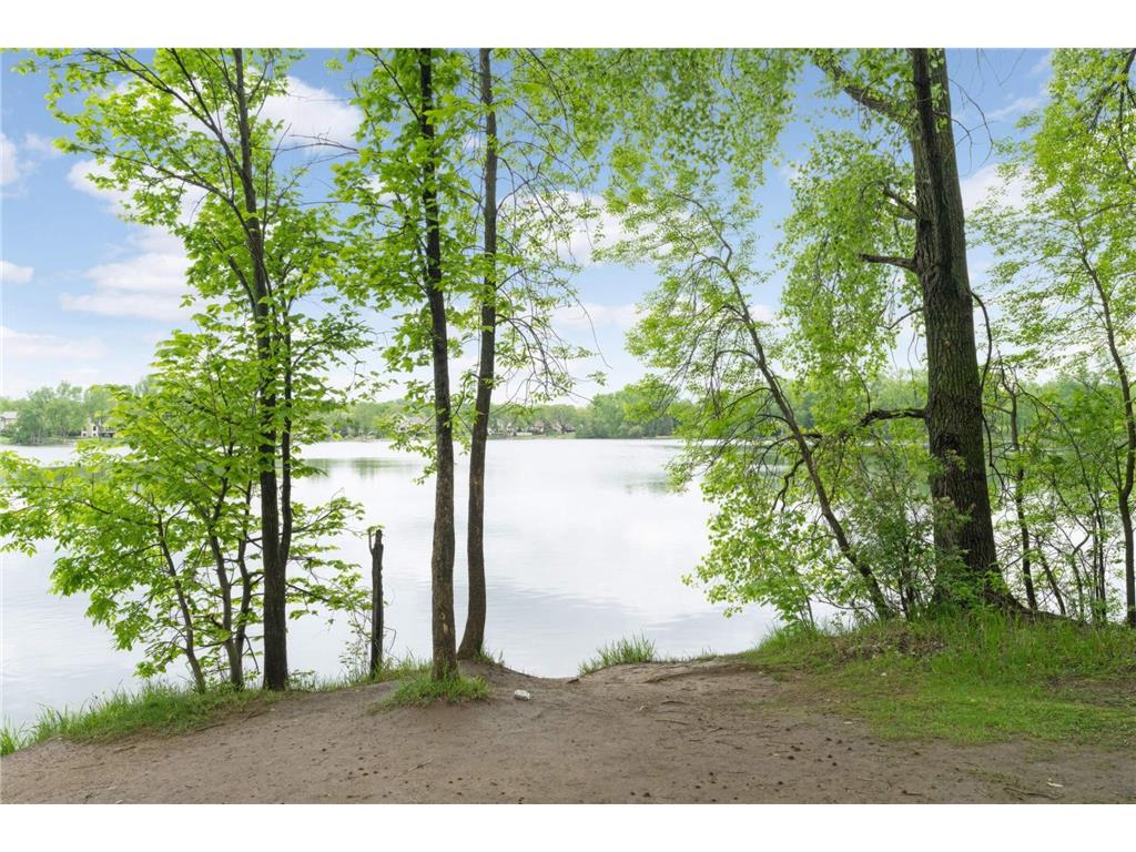 230 Maple Island Road Burnsville MN 55306 - Crystal 7100033 image59