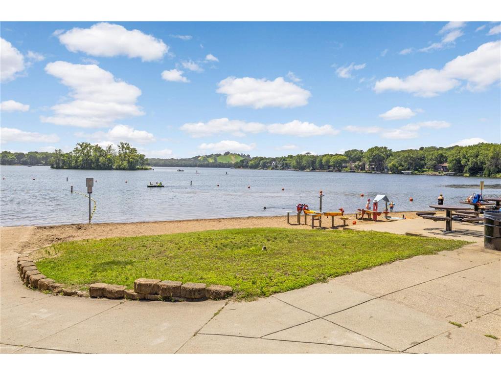 230 Maple Island Road Burnsville MN 55306 - Crystal 7100033 image62
