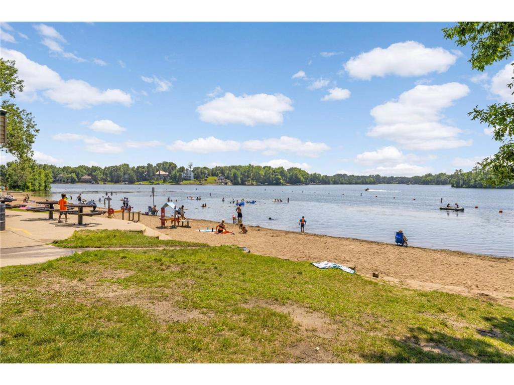 230 Maple Island Road Burnsville MN 55306 - Crystal 7100033 image64