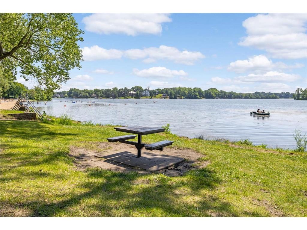 230 Maple Island Road Burnsville MN 55306 - Crystal 7100033 image66
