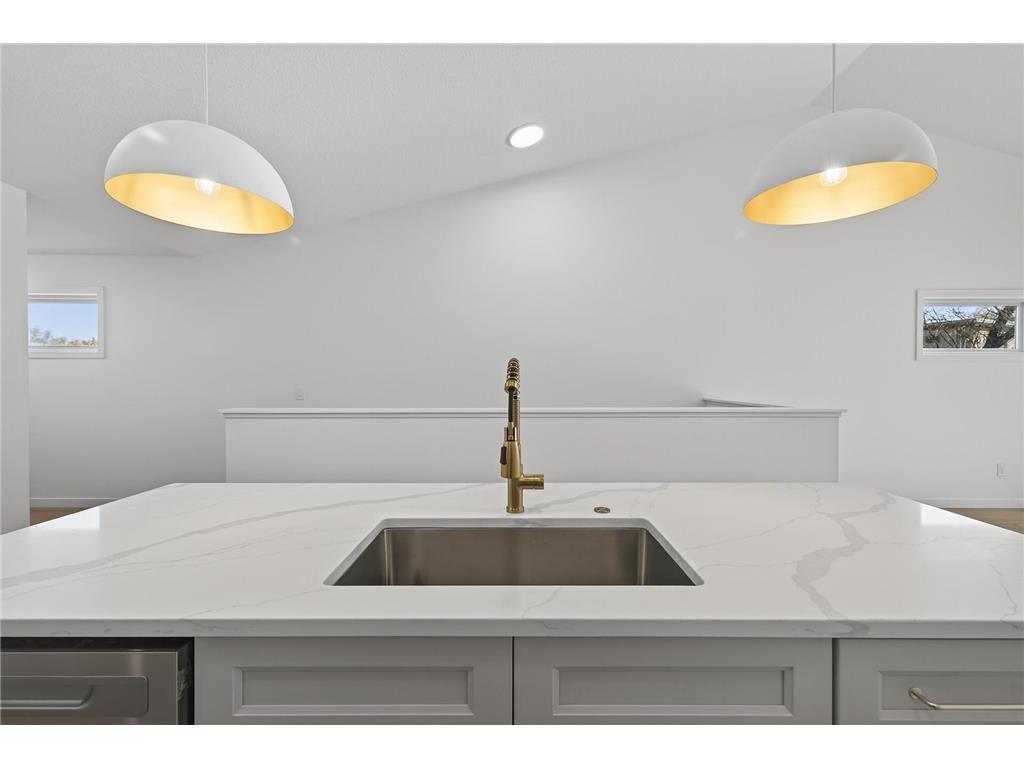 230 Mccarrons Place W Roseville MN 55113 - McCarron 6739717 image11