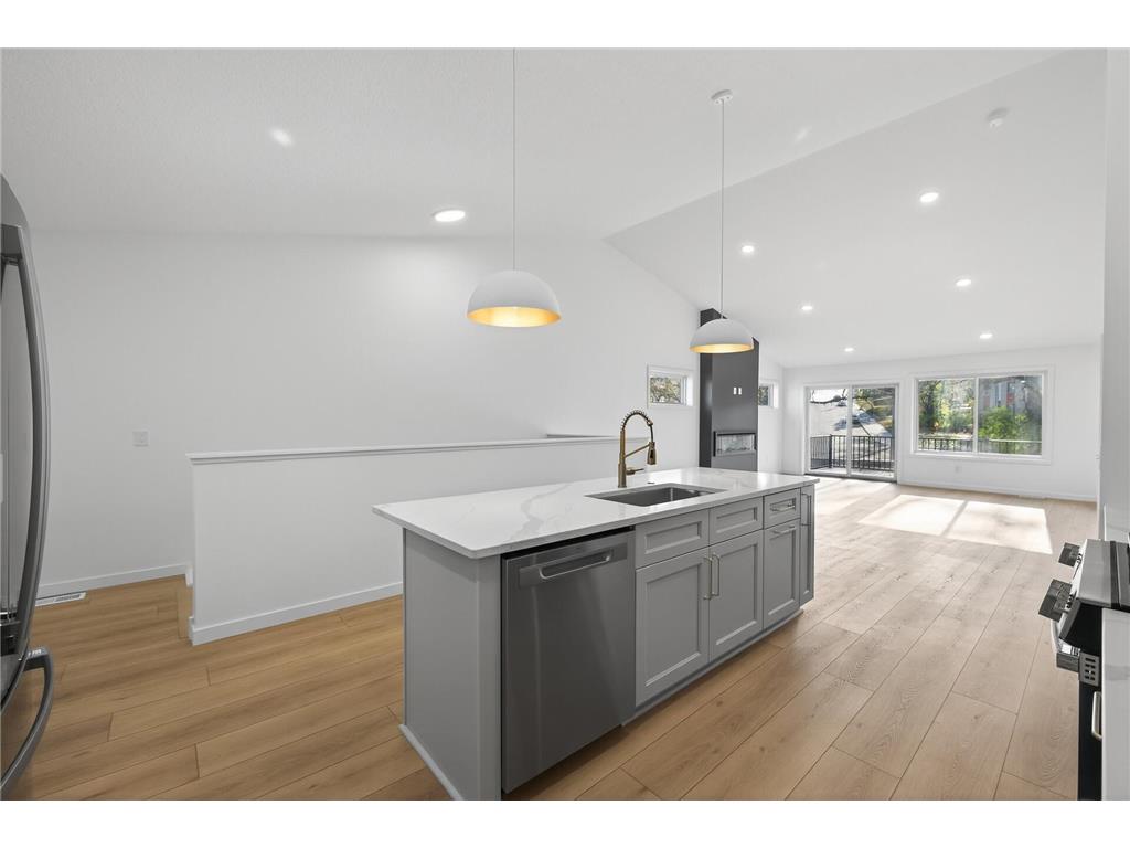 230 Mccarrons Place W Roseville MN 55113 - McCarron 6739717 image12