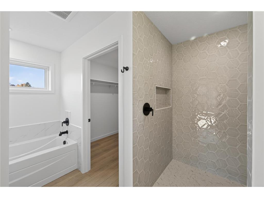 230 Mccarrons Place W Roseville MN 55113 - McCarron 6739717 image24