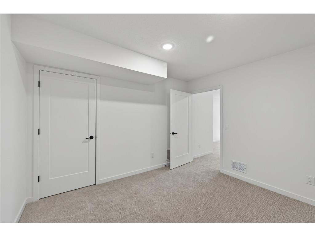 230 Mccarrons Place W Roseville MN 55113 - McCarron 6739717 image31