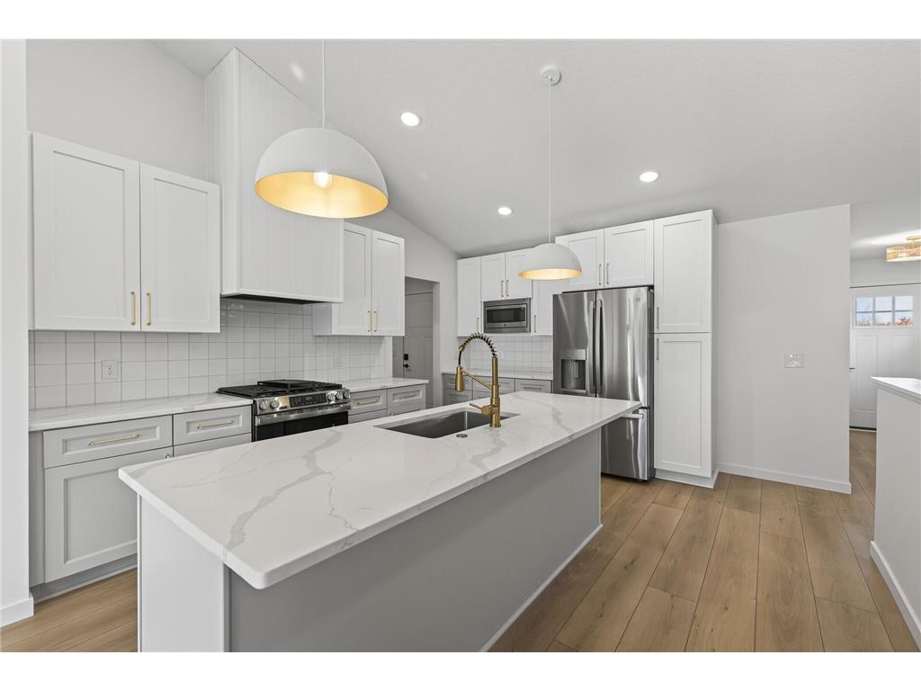 230 Mccarrons Place W Roseville MN 55113 - McCarron 6739717 image8