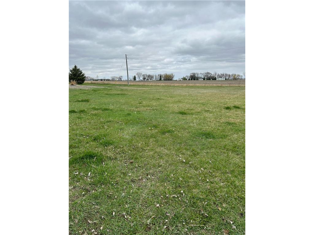 230 NE 5th Street Pennock MN 56279 6522325 image1