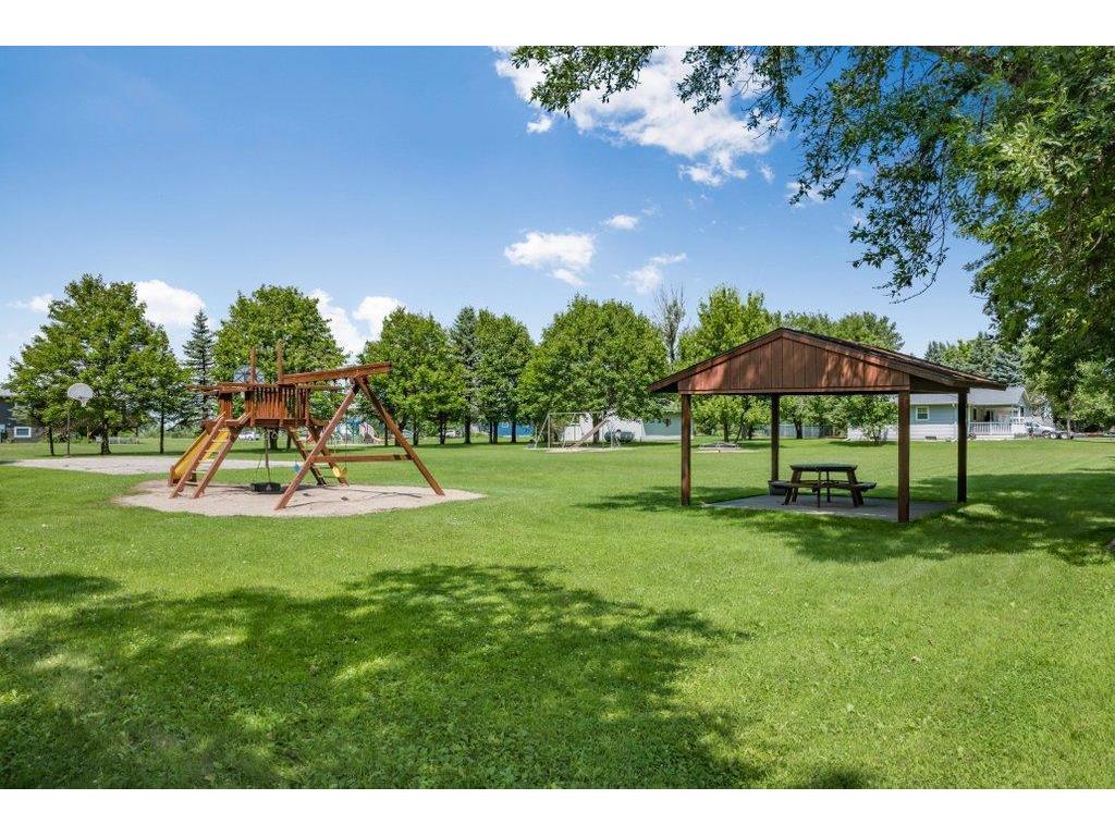 230 NW 5th Street Pennock MN 56279 6659989 image16