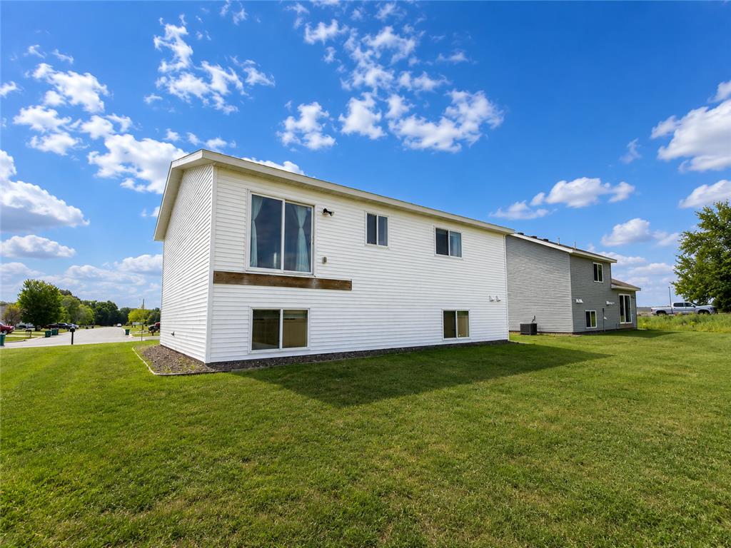 230 Pine Tree Road S Litchfield MN 55355 7100371 image2
