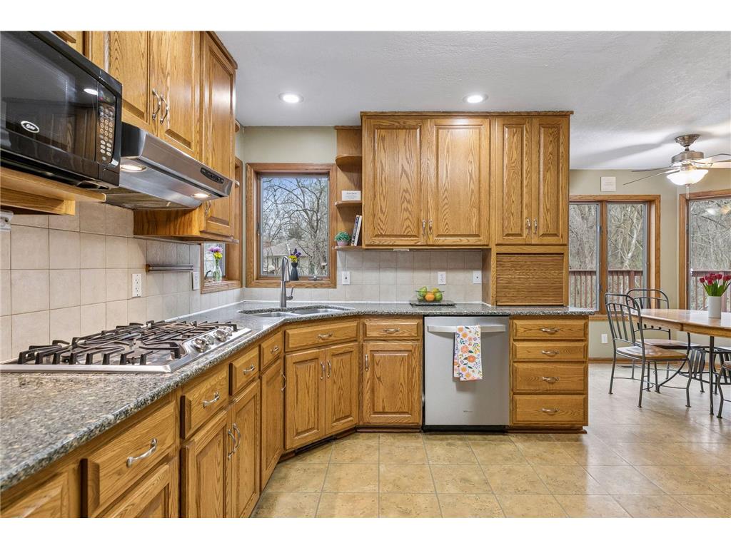 230 Plainview Drive River Falls WI 54022 6821632 image14