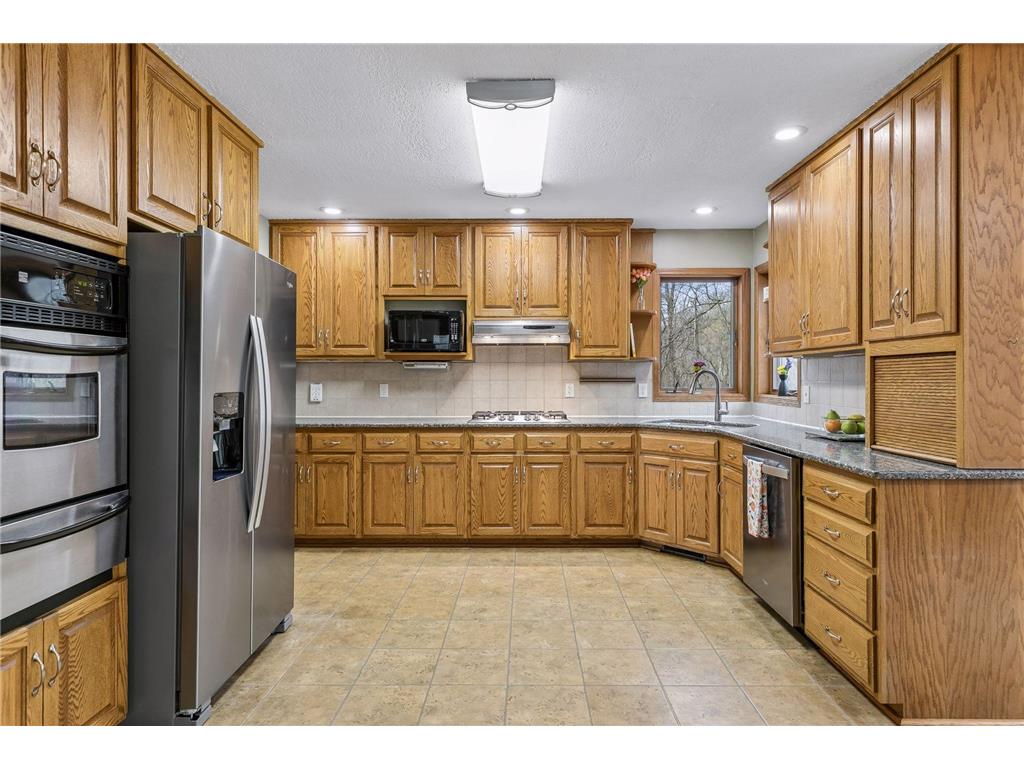 230 Plainview Drive River Falls WI 54022 6821632 image61
