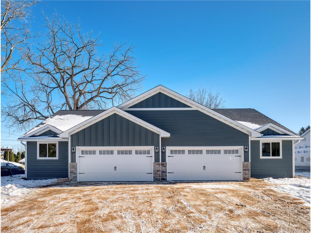 230 S Chestnut Street Ellsworth WI 54011 7014535 image1