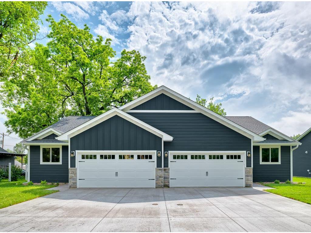 230 S Chestnut Street Ellsworth WI 54011 7090883 image12