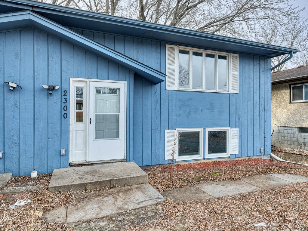 2300 13th Avenue E North Saint Paul MN 55109 6648312 image1