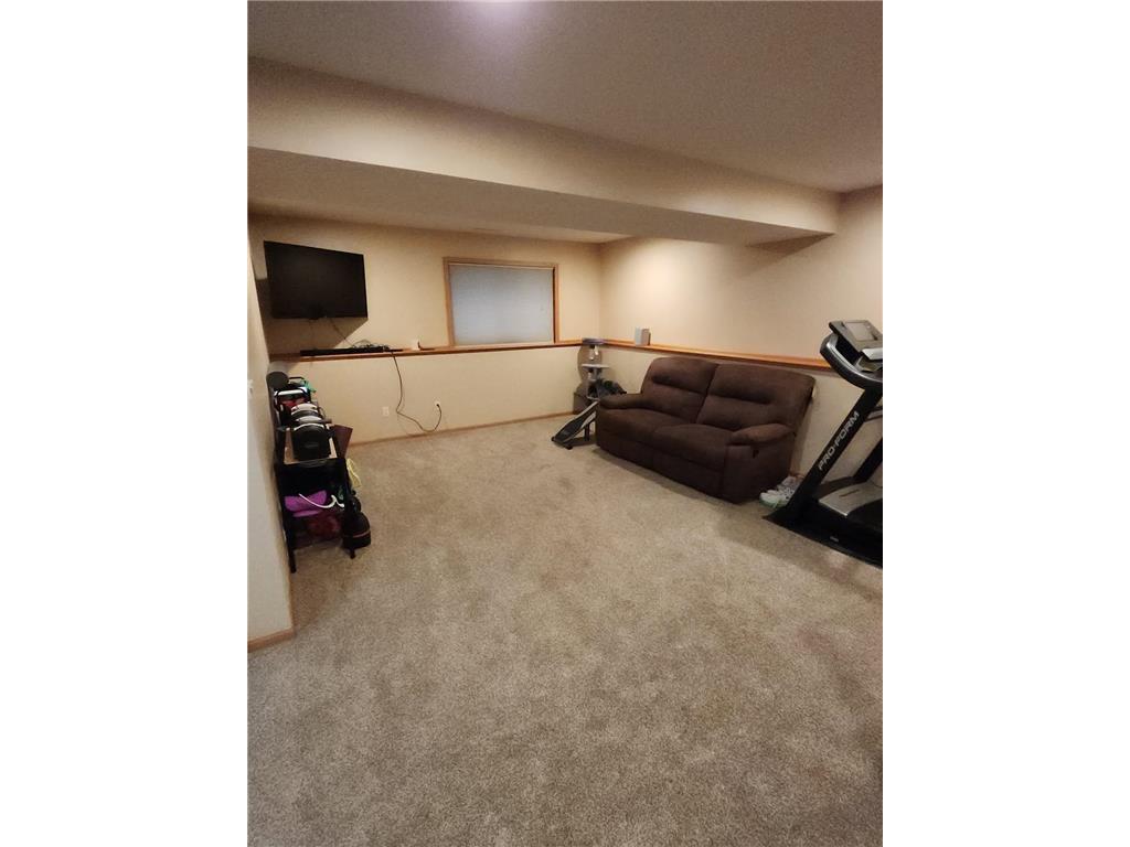 2300 22nd Drive SW Austin MN 55912 7054470 image19