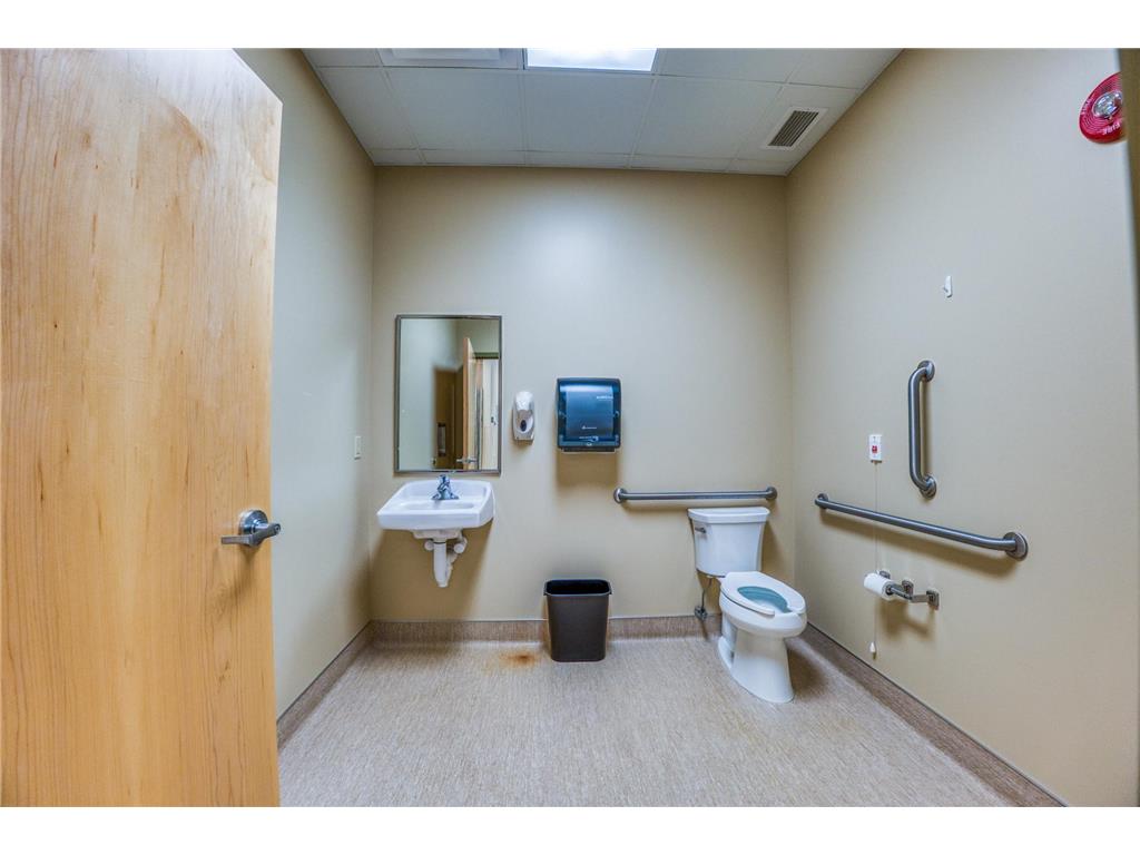 2300 24th Street NW #100 Bemidji MN 56601 6806626 image31