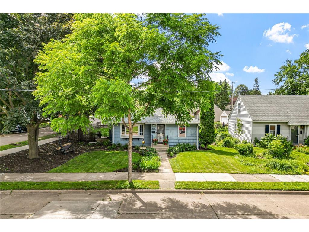 2300 Harding Street NE Minneapolis MN 55418 6555498 image1