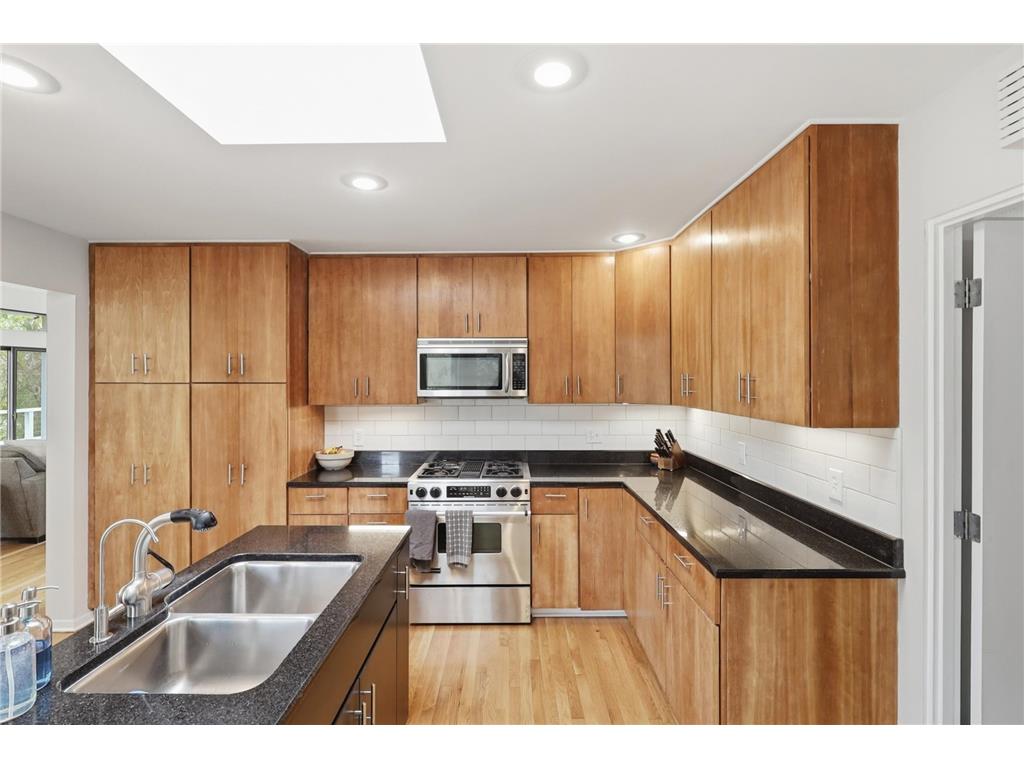 2300 Longview Circle Orono MN 55356 7064109 image12