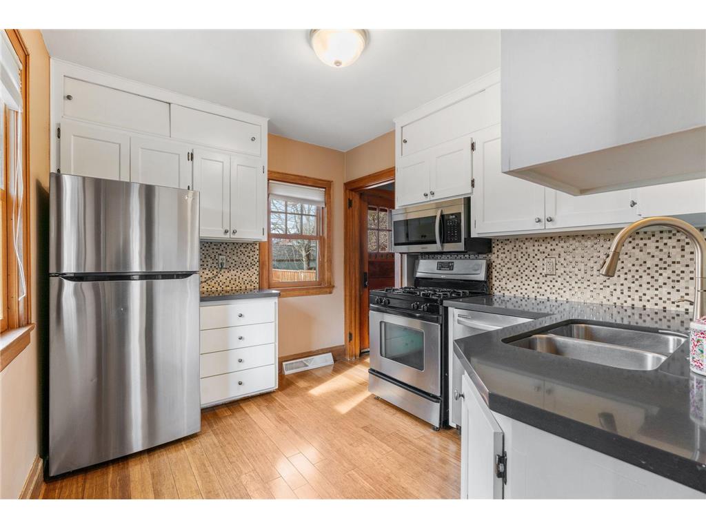 2300 Mckinley Street NE Minneapolis MN 55418 7078633 image7