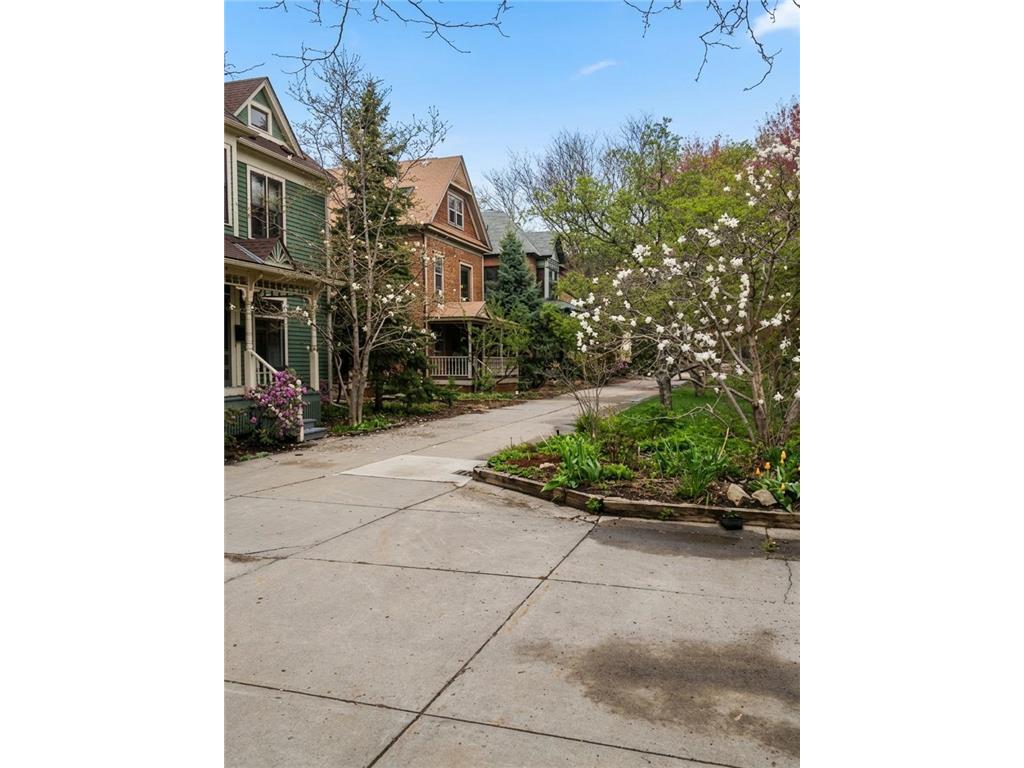 2300 Milwaukee Avenue Minneapolis MN 55404 7054943 image40