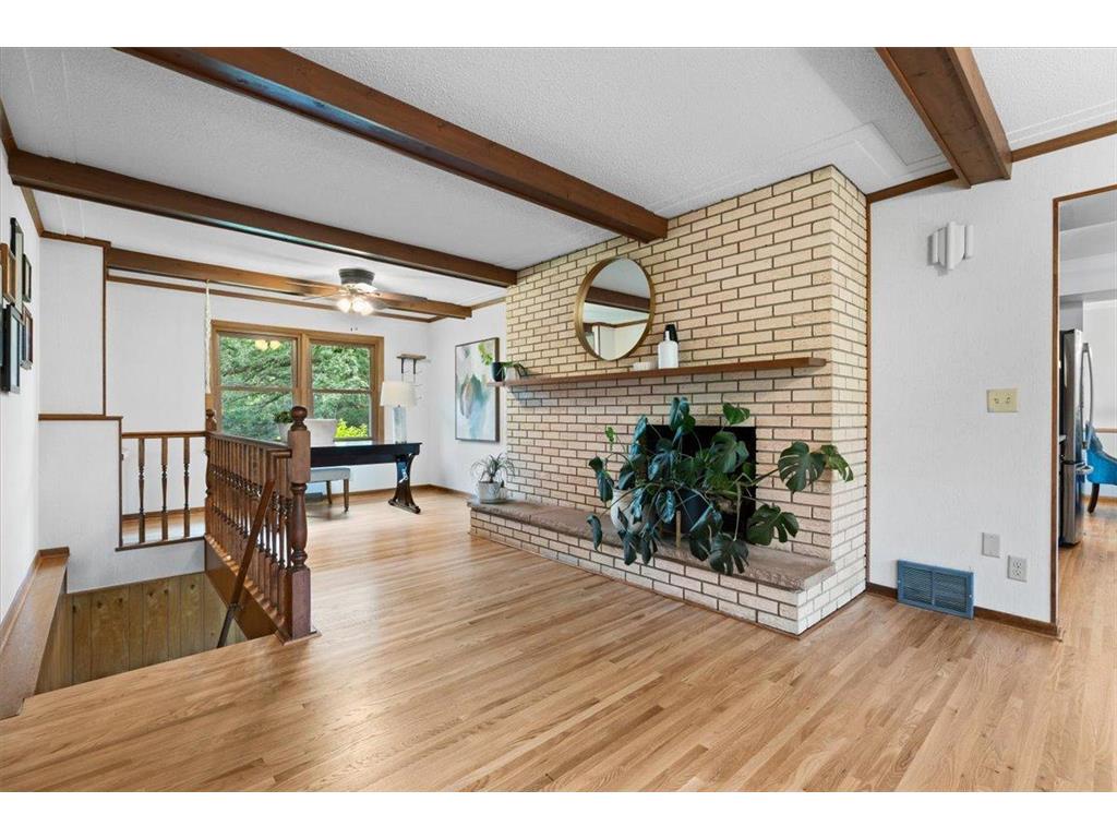 2300 Oakwood Drive Burnsville MN 55306 7102607 image18