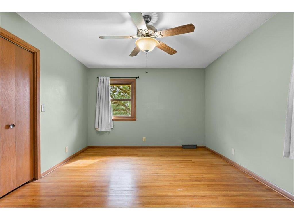 2300 Oakwood Drive Burnsville MN 55306 7102607 image29