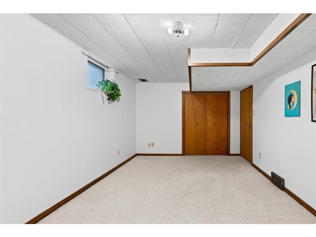 2300 Oakwood Drive Burnsville MN 55306 7102607 image37