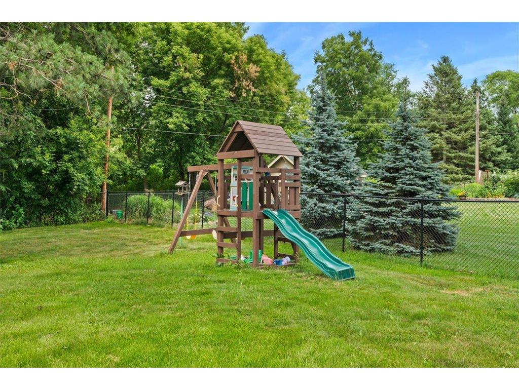 2300 Oakwood Drive Burnsville MN 55306 7102607 image49