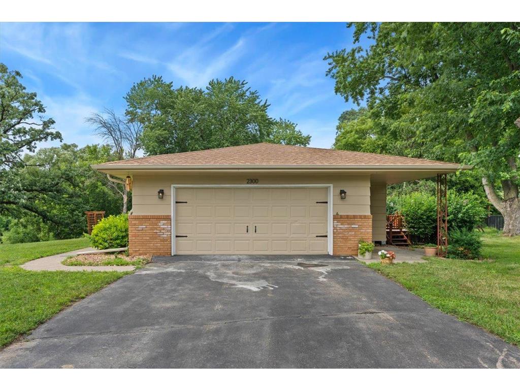 2300 Oakwood Drive Burnsville MN 55306 7102607 image51