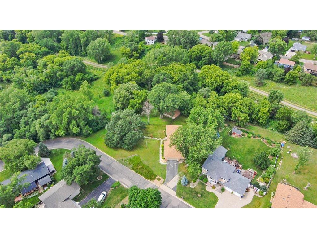 2300 Oakwood Drive Burnsville MN 55306 7102607 image57