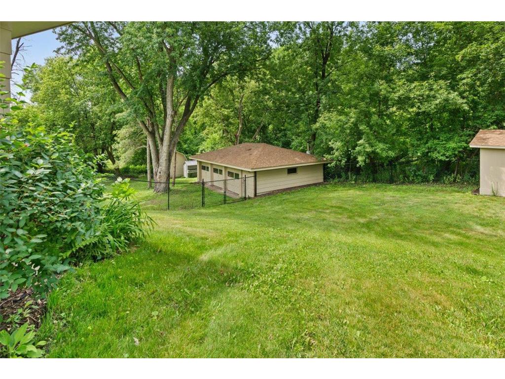 2300 Oakwood Drive Burnsville MN 55306 7102607 image62