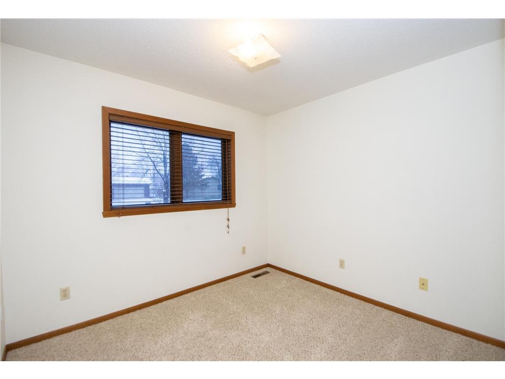 2301 23rd Avenue S Fargo ND 58103 6823280 image18