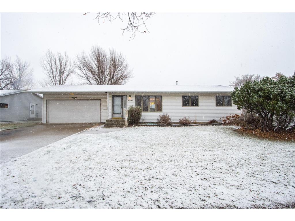 2301 23rd Avenue S Fargo ND 58103 6823280 image2