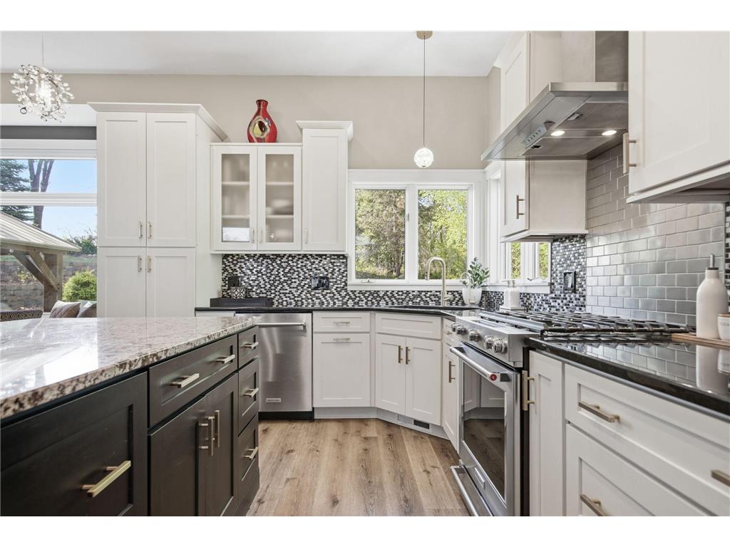 2301 Great Oaks Drive Burnsville MN 55337 7066805 image16