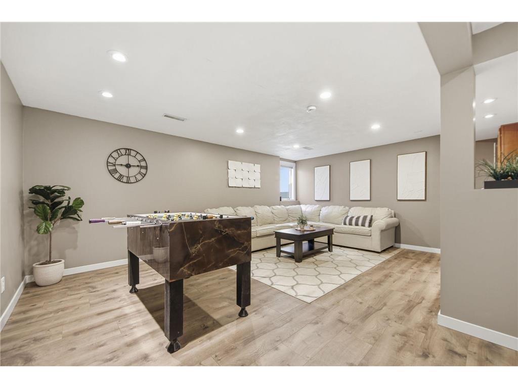 2301 Great Oaks Drive Burnsville MN 55337 7066805 image35