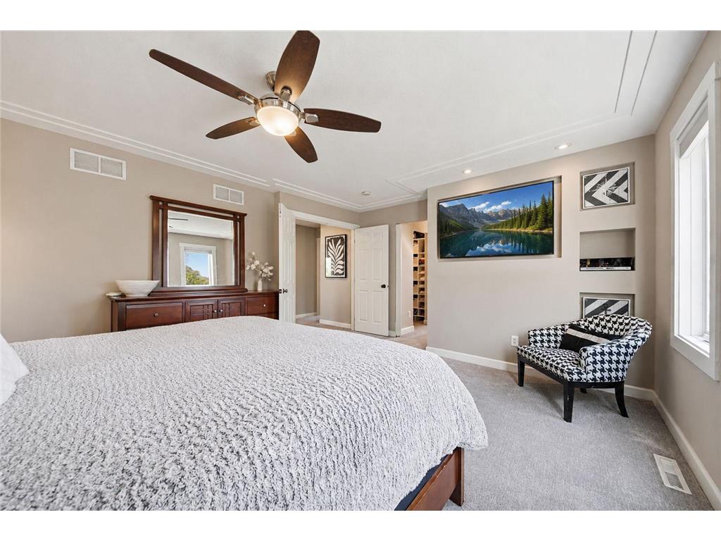 2301 Great Oaks Drive Burnsville MN 55337 7066805 image39