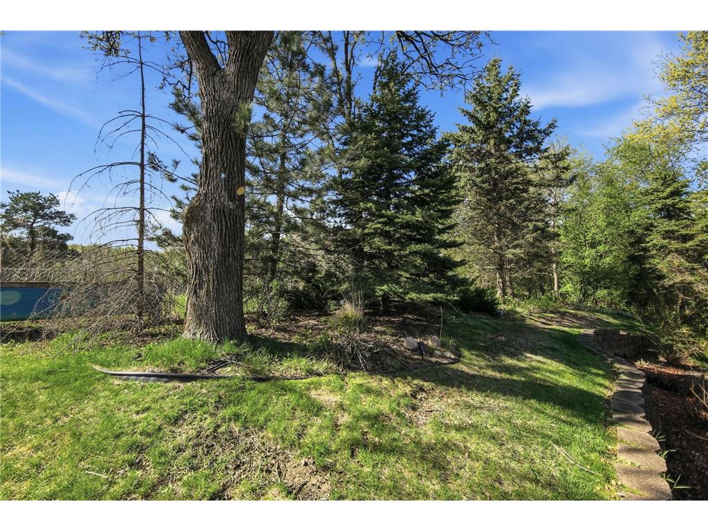 2301 Great Oaks Drive Burnsville MN 55337 7066805 image52