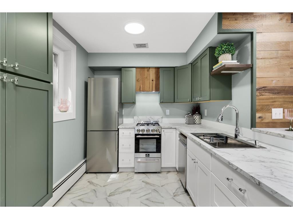 2301 Unity Avenue N Golden Valley MN 55422 7090910 image10