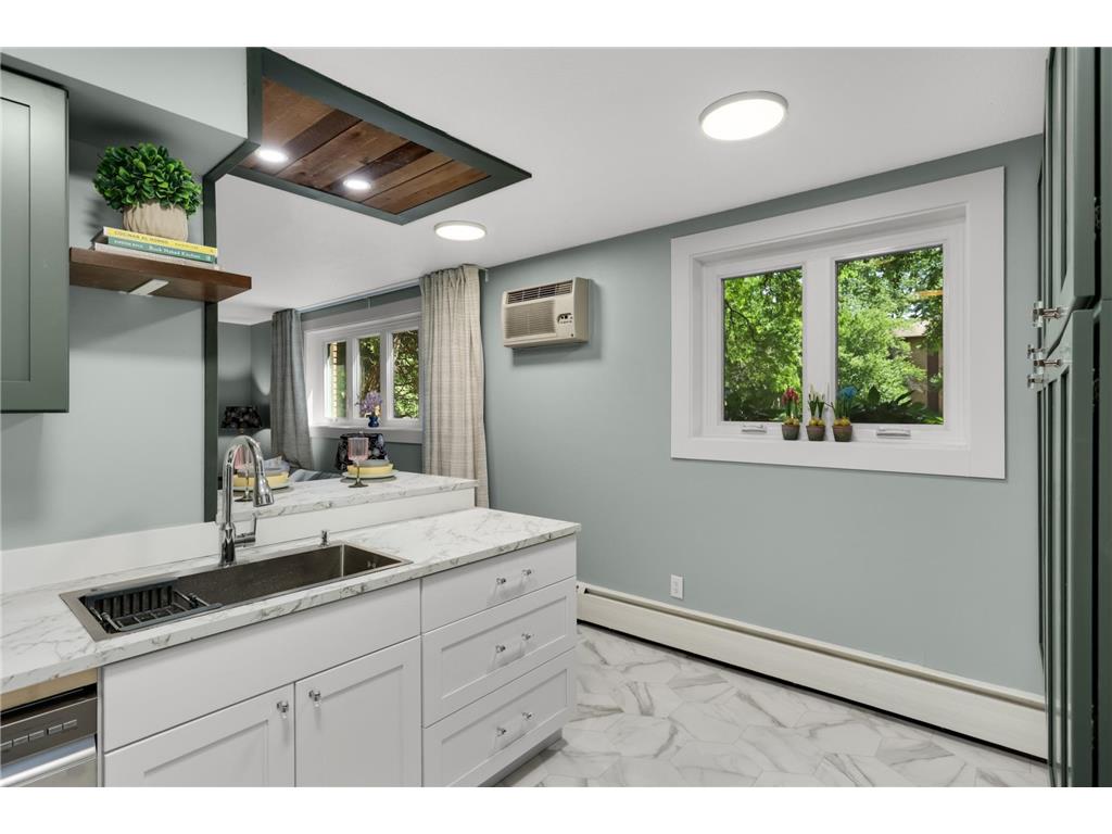 2301 Unity Avenue N Golden Valley MN 55422 7090910 image12