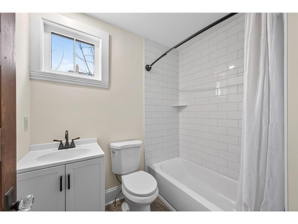 2302 Brewster Street Saint Paul MN 55108 7038525 image11